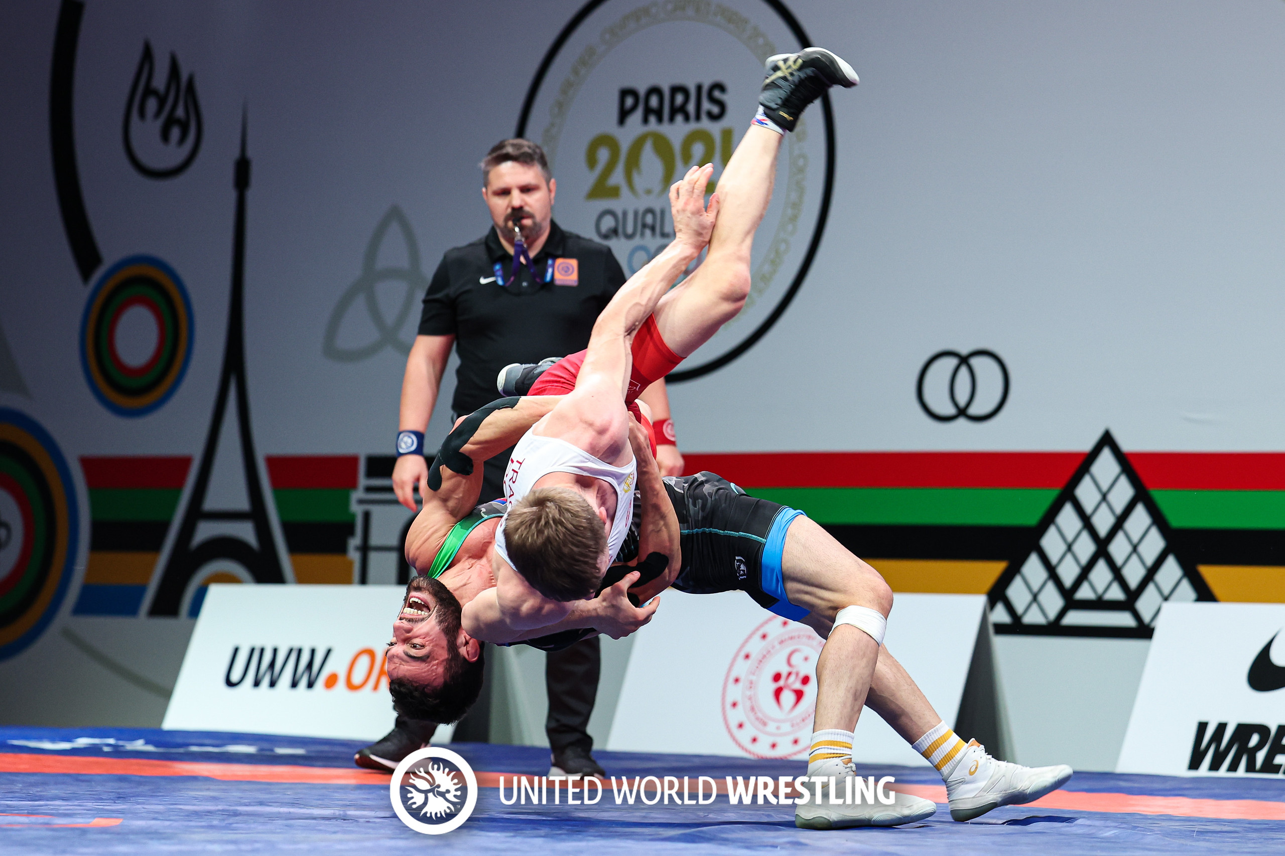 60kg GR - Murad Mammadov (AZE) df. Michal Tracz (POL)348-X5.jpg