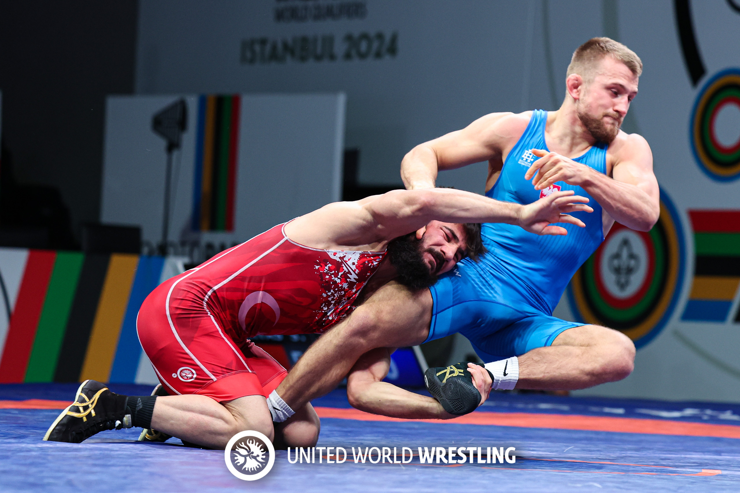 74kg FS - Soner Demirtas (TUR) df. Kamil Rybicki (POL)1255-X5.jpg