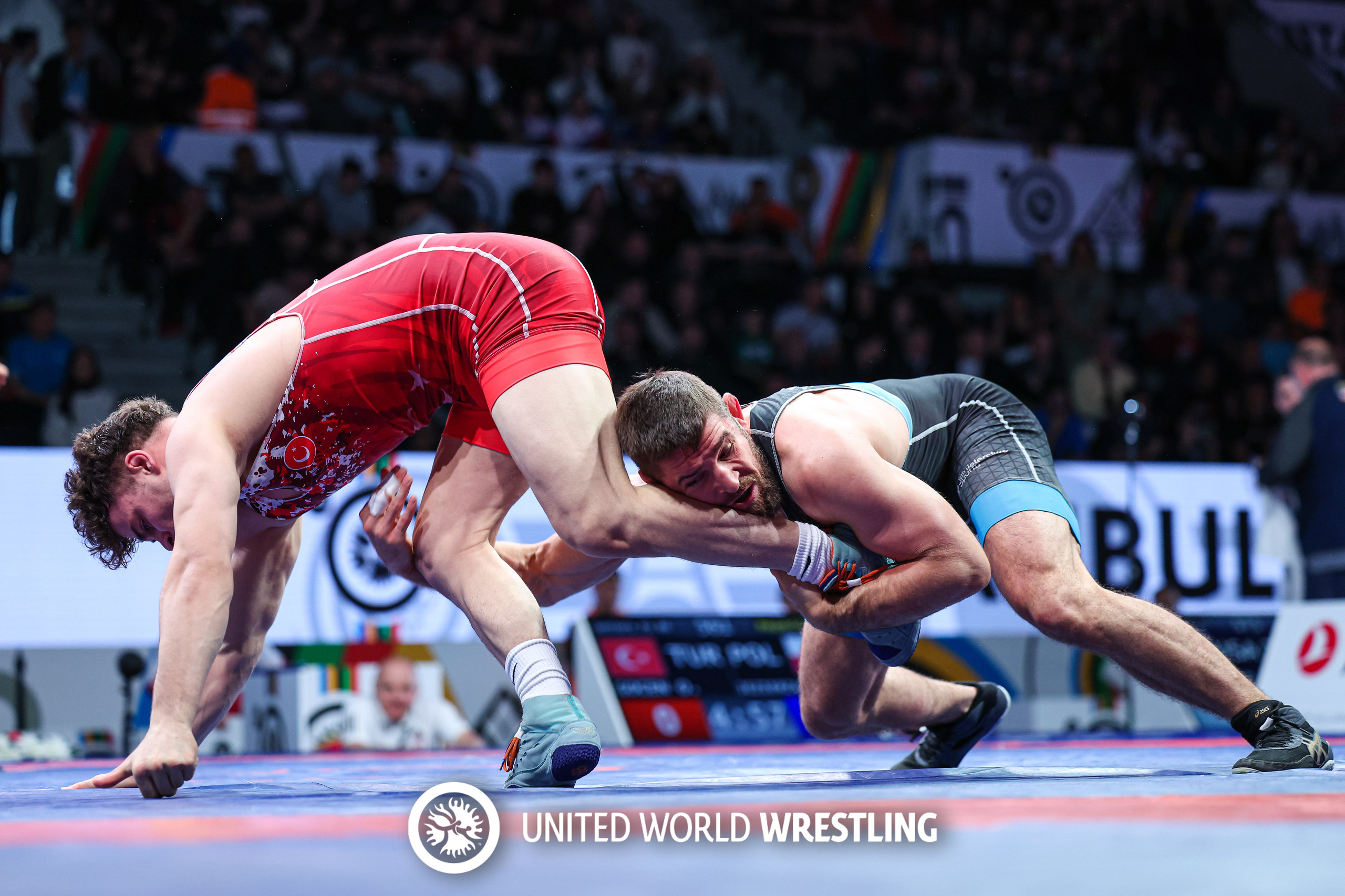 86kg FS - Sebastian Jezierzanski (POL) df. Osman Gocen (TUR)1649-X5.jpg