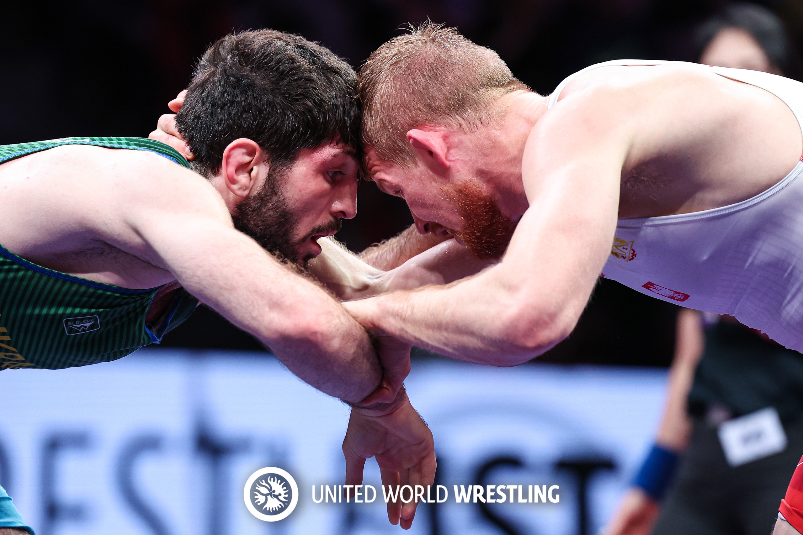 65kg FS - Erik Arushanian (UKR) df. Krzysztof Bienkowski (POL)1201-X5.jpg