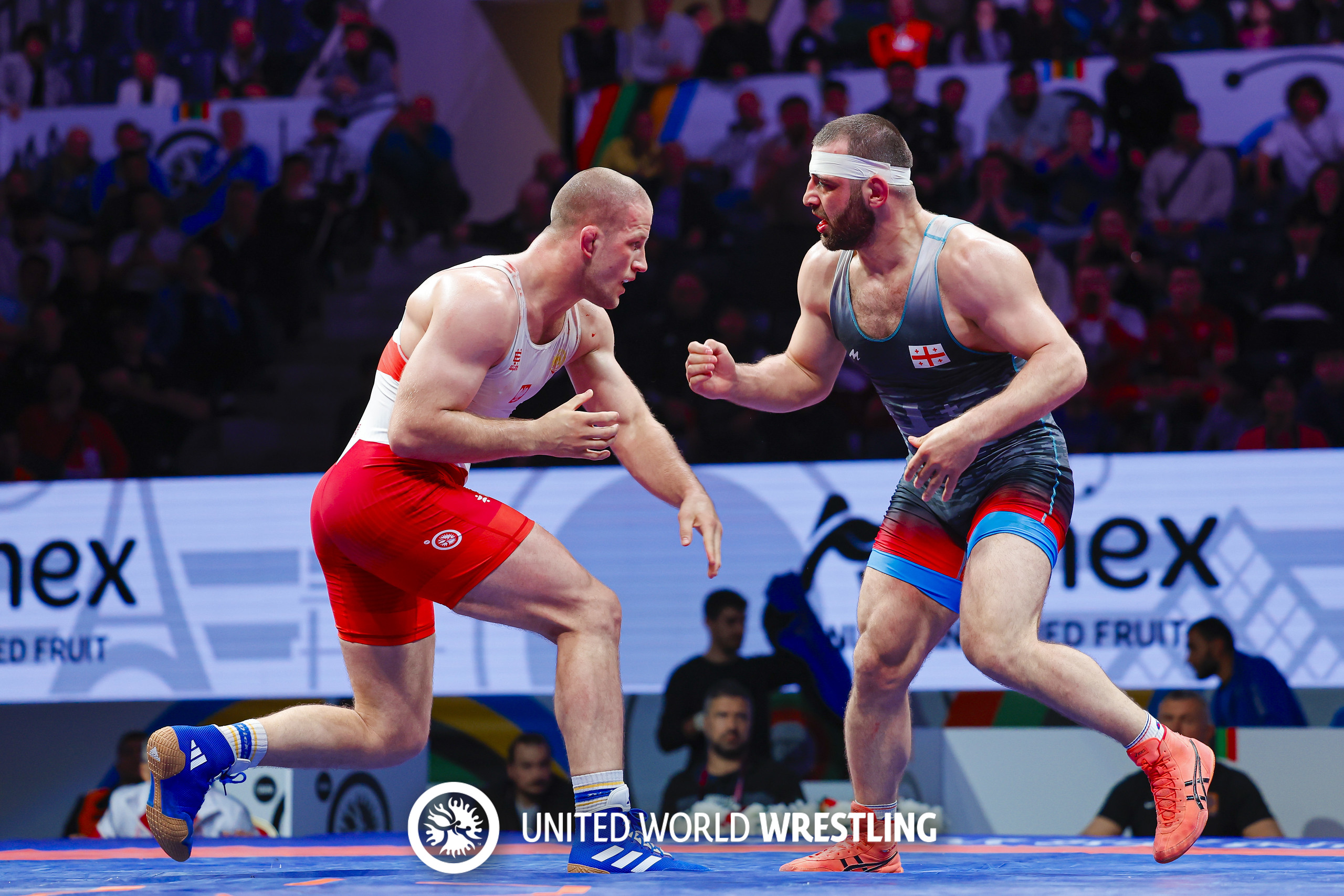 87kg GR - Arkadiusz Kulynycz (POL) df. Lasha Gobadze (GEO)805-X5.jpg